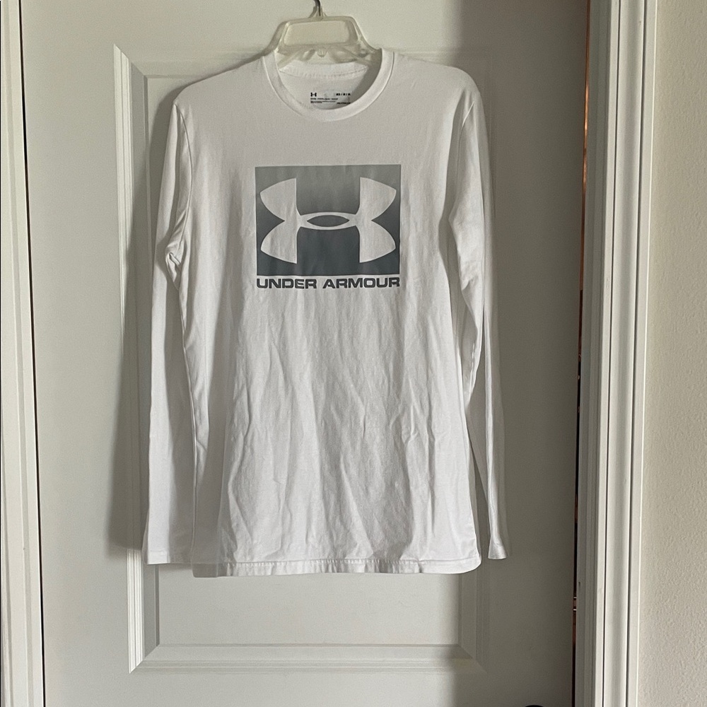 Under Armour Men's White and Gray Long Sleeve Tee (691)